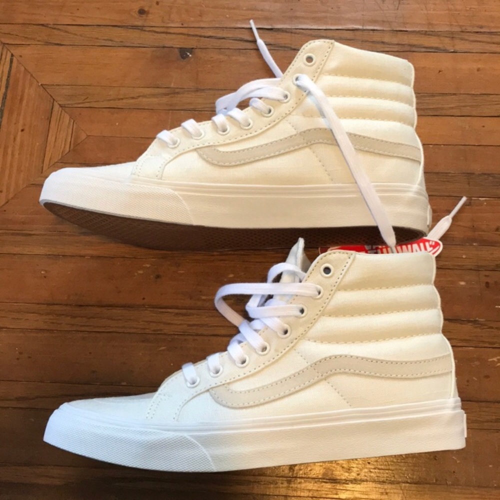 Slim White Vans Classics